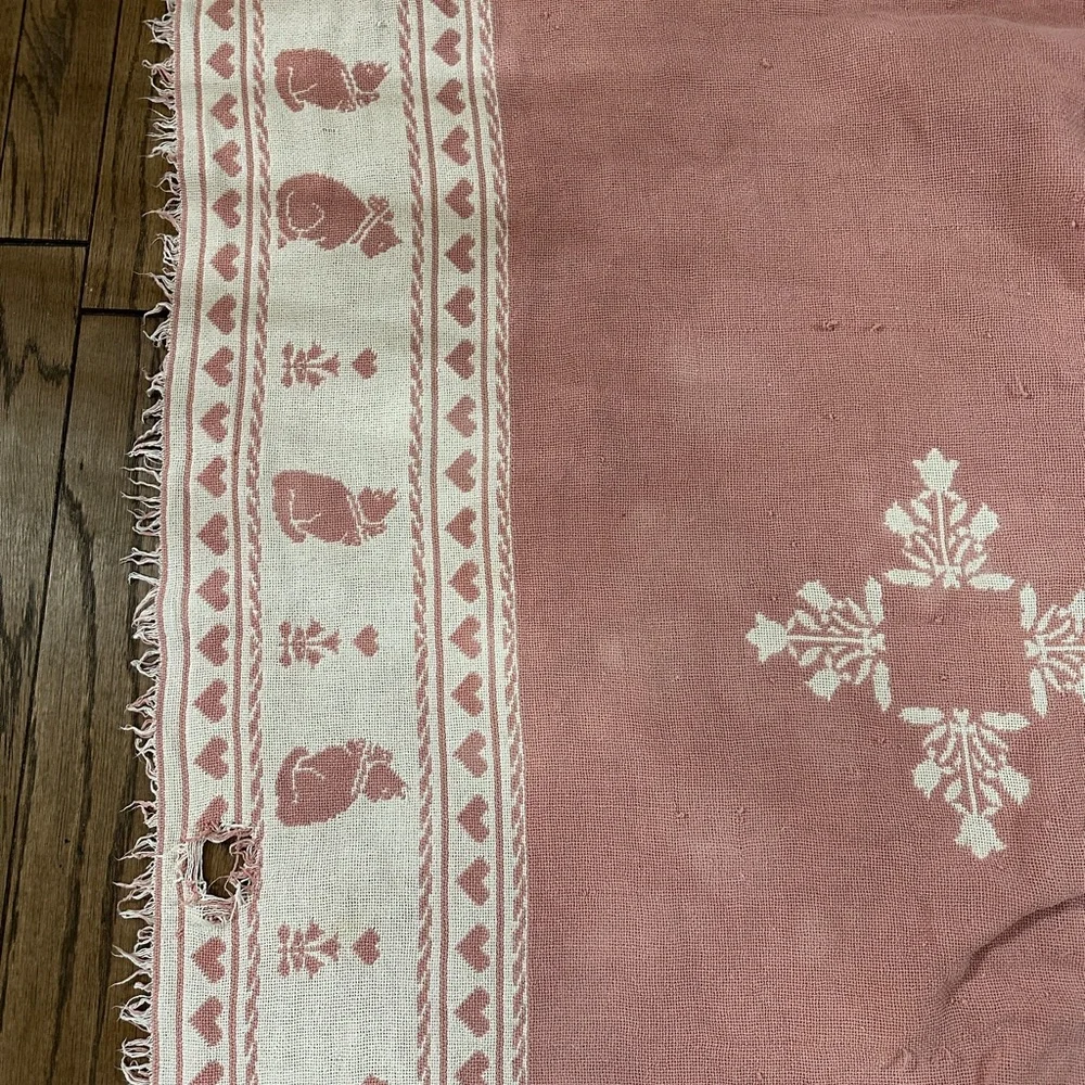Pink and White Kitty Cat Throw Blanket 68x43” Fair Condition with Flaws